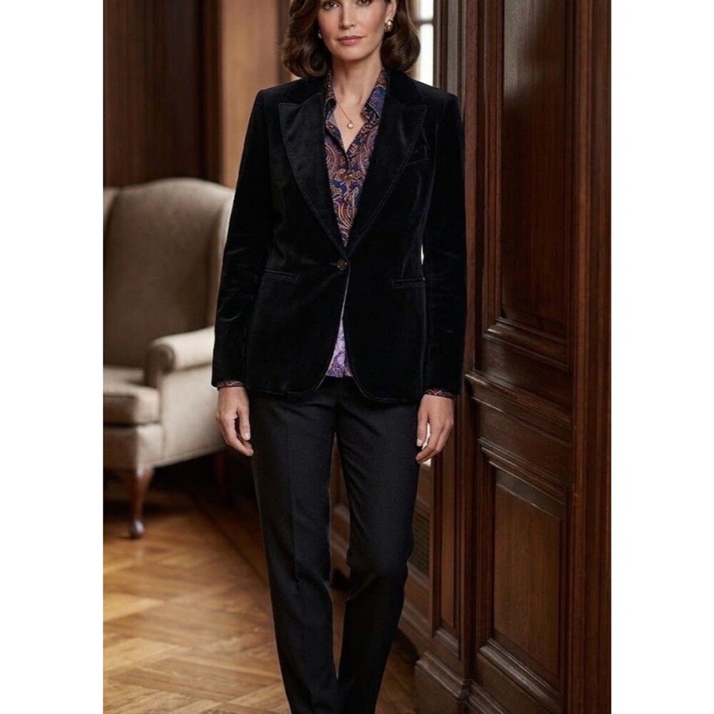 Perry Ellis VTG Black Velvet Blazer Pockets Classic Hong Kong Size 10 Medium